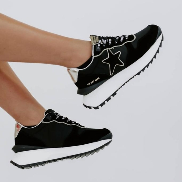 Vintage Havana Star Platform Sneakers Black Gold Size 7 - Picture 14 of 14